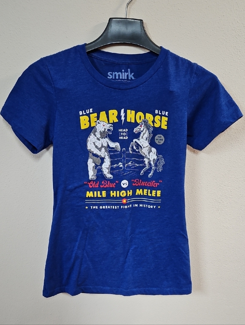 Smirk Women's Blue 'Bear vs Horse' Graphic Short Sleeve Tee